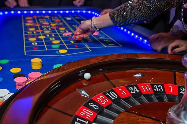 Rainbow Riches Slot with Treasure Hunt Bonus